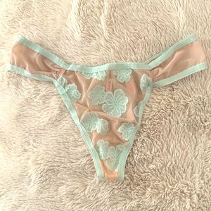 Victoria Secret PINK Extra Low Rose Thong